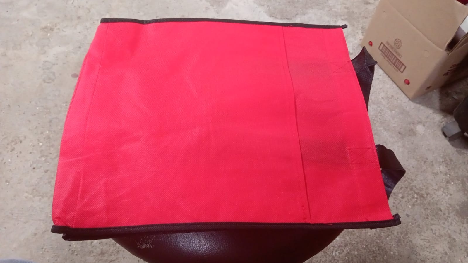 Durable carry bag for return gifts.
