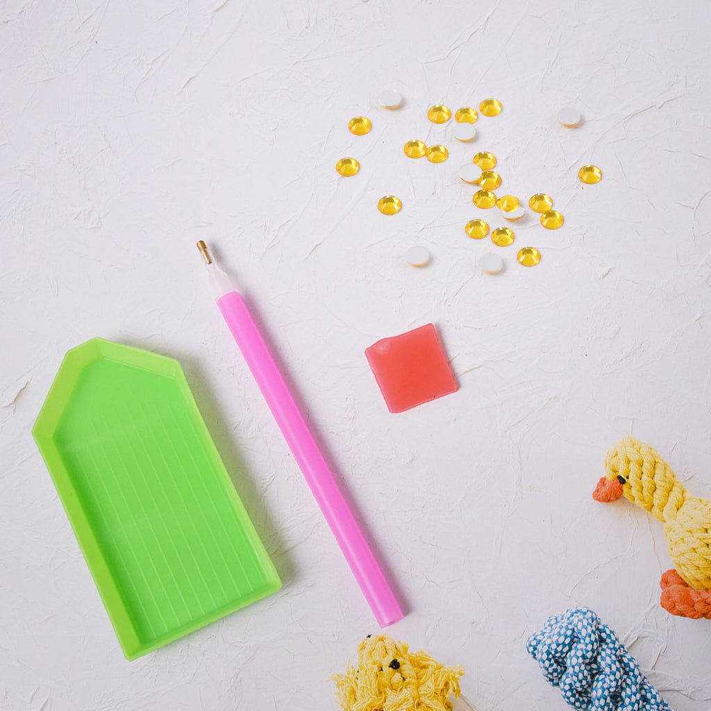 Charmify DIY Keychain Art