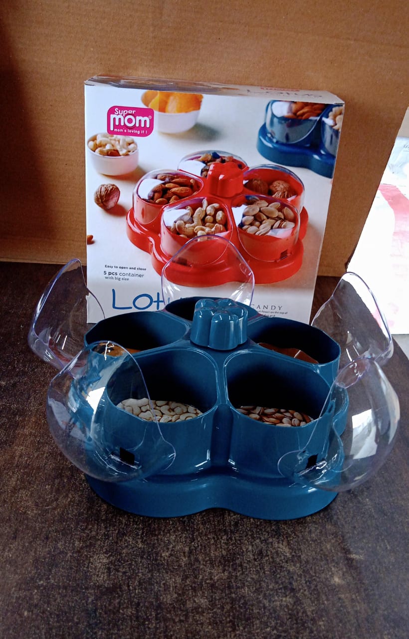 Supermom Lotus Shape Rotating Dry Fruit & Snack Organizer Box with Compartments (1 Pc)